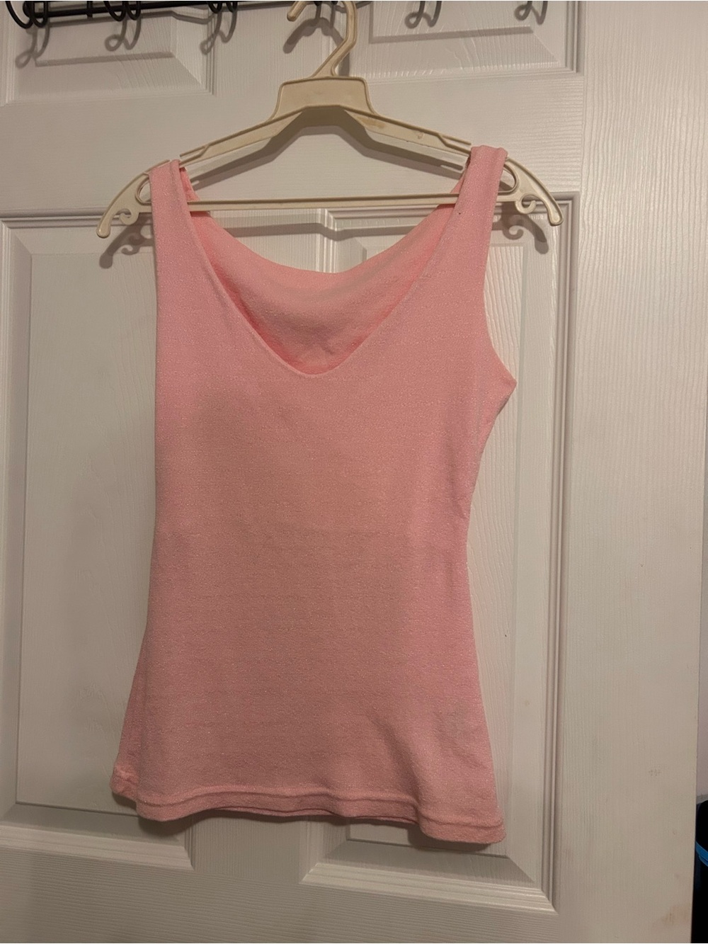 Classic Women's Sleeveless Tank Top - Pink